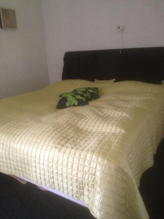 Give Bed & Breakfast Bilik gambar